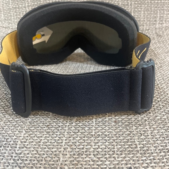 AVV OTG Ski Goggles for Men Women With Anti-Fog Dual Layer lens, UV400 Snow NWOT - Picture 6 of 9